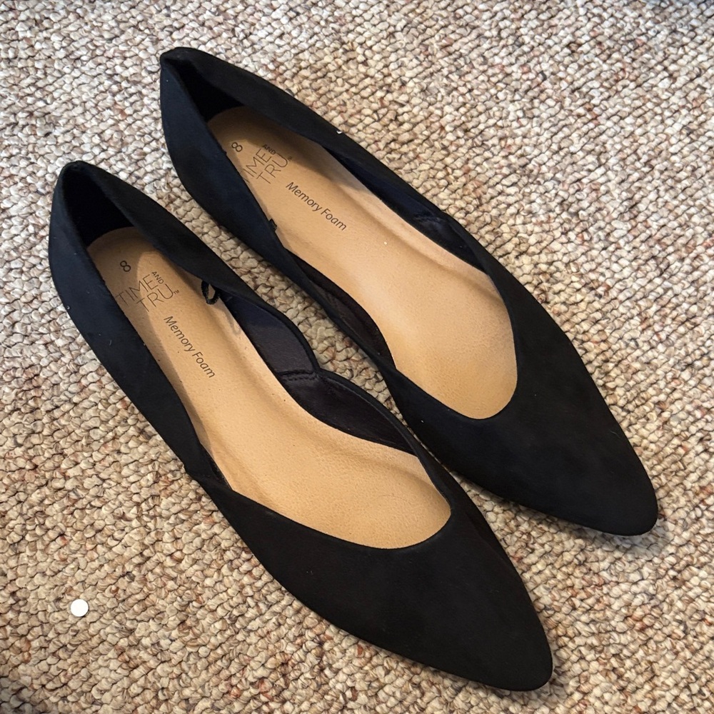 Brand New Women's Black Flats